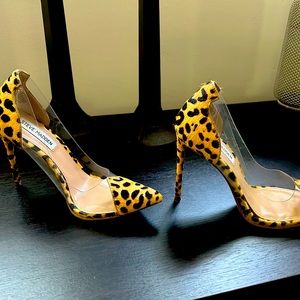 Steve Madden Leopard Fur Heels size 6